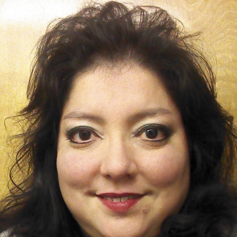 Meet your Posher, Suzanna